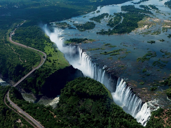 Victoria Falls Tour